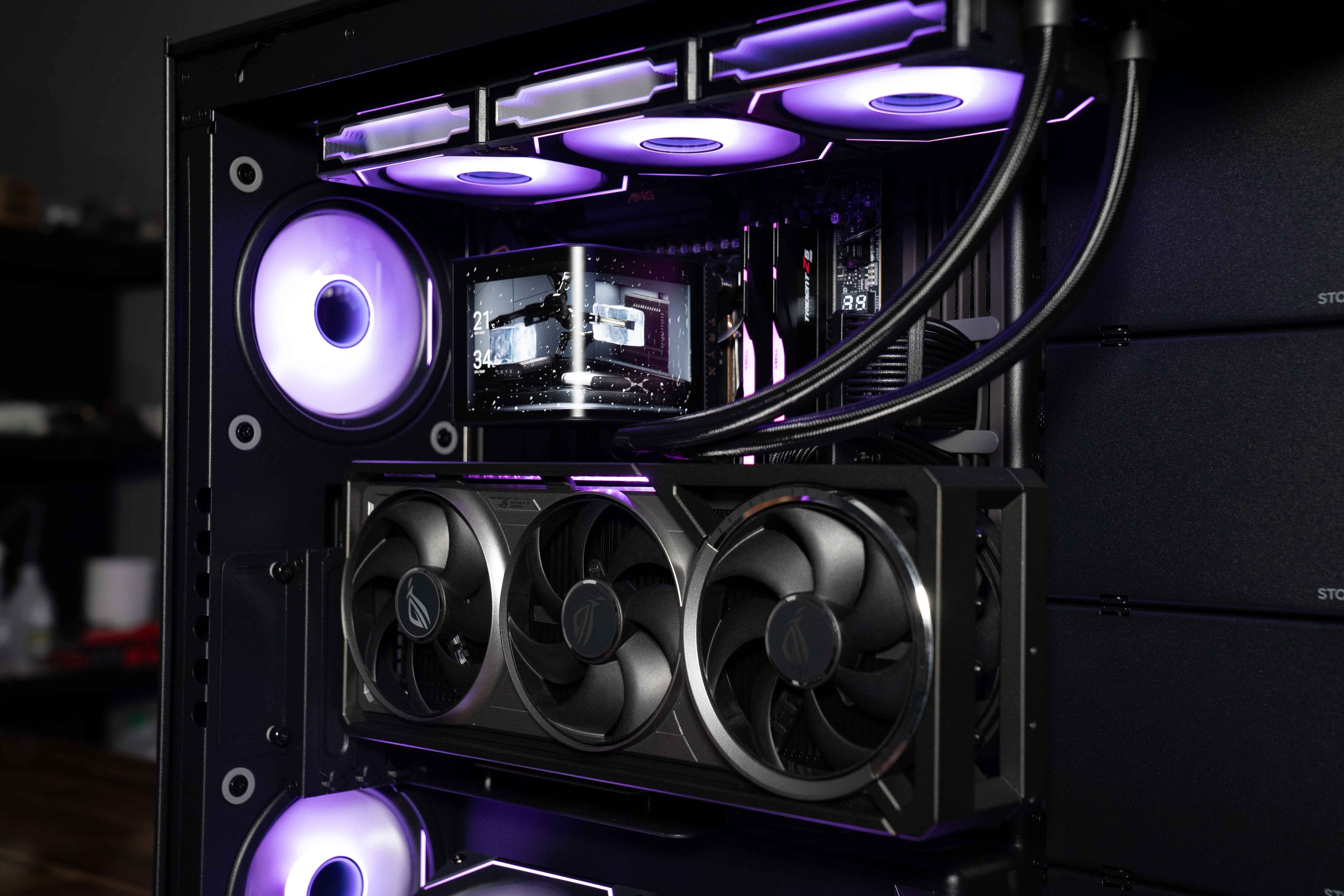 Prestige 5 - CPU: 9800X3D, RAM: 64GB 6400MHZ, GPU: 5080 ASTRAL OC, M.2: 6TB Storage